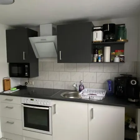 Q Im Zentrum Von Monteurzimmer Apartmán *