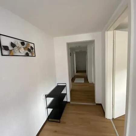 アパート Q Im Zentrum Von Monteurzimmer Königsbronn